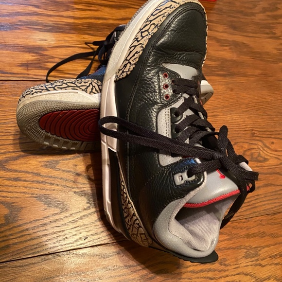 Nike air jordans 3 - Picture 3 of 7